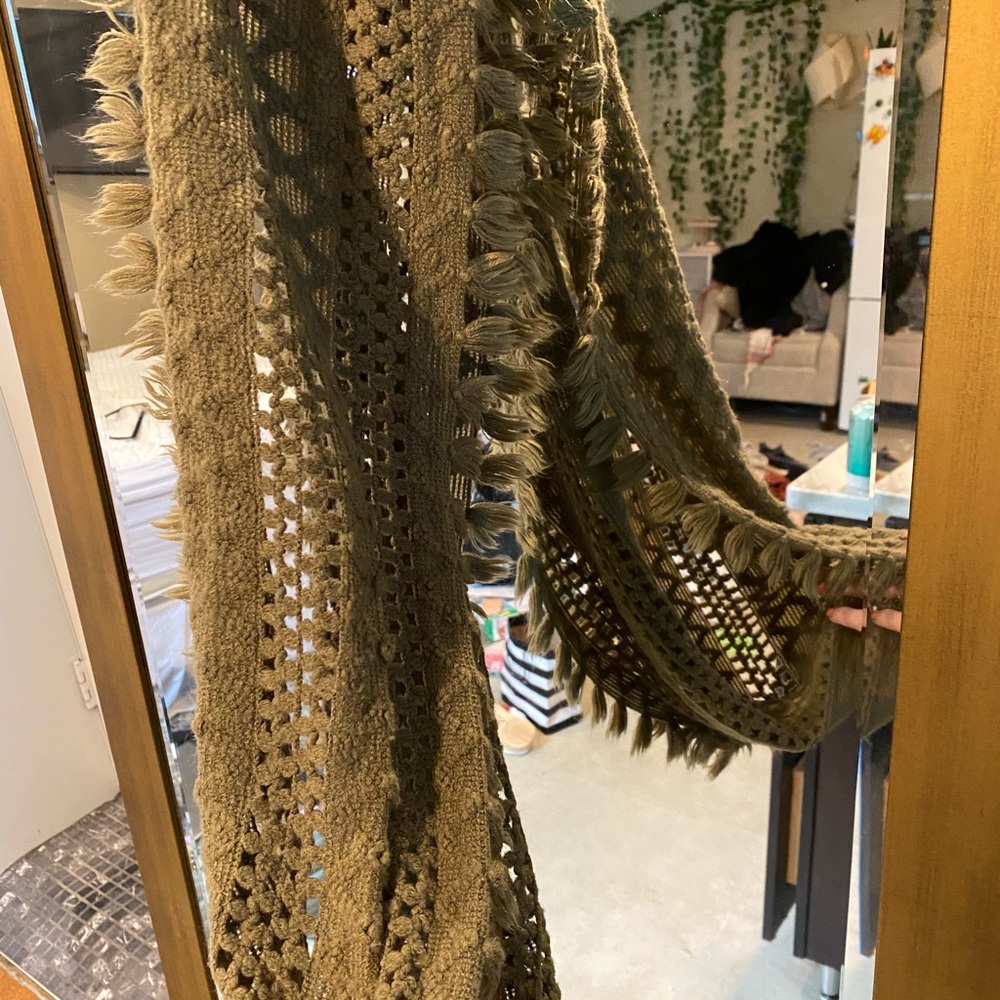 Urban Outfitters moss infinity scarf